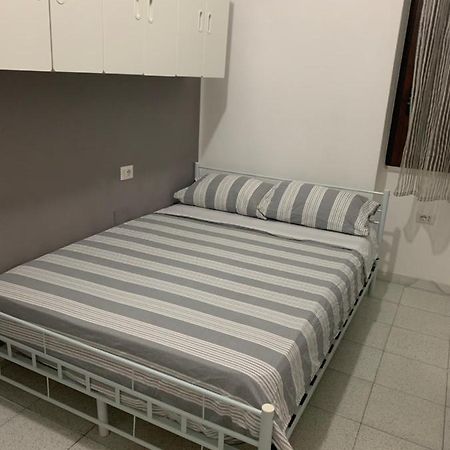 קוורטוצ'ו Bedroom Low Cost Di Elisa מראה חיצוני תמונה